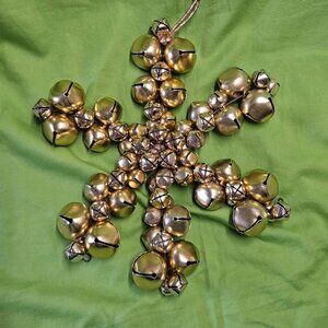 Christmas Holiday Jingle Bell Star Wreath Gold Tone Door Hanging Vintage